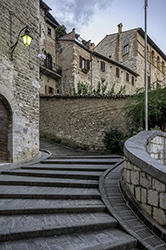 DSC_5251-750-Gubbio-Stairrs