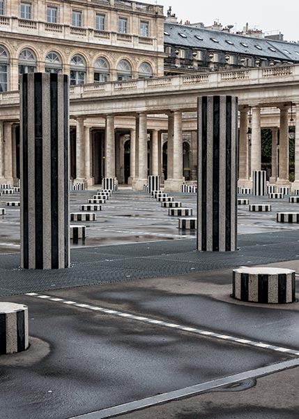 Colonnes de Buren/Les Deux Plateaux, Paris, France