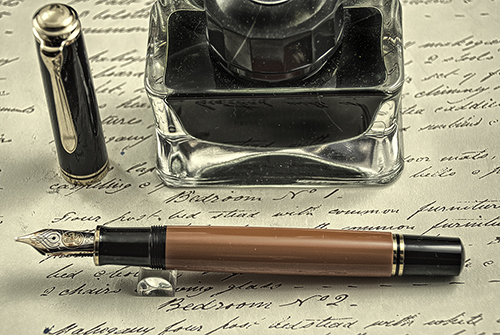 Pelikan M800 Burnt Orange Special Edition
