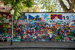 DSC_7324-850-pRAGUE-lENNONwALL