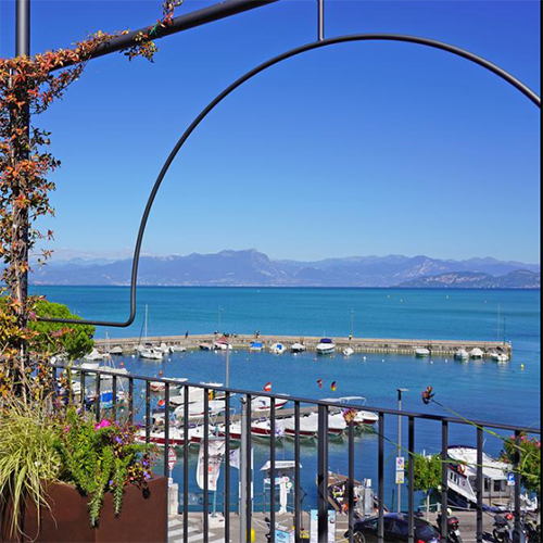 Riveria Carducci Rooms Peschiera del Garda